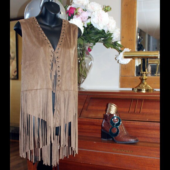 SOLD Vintage Retro Style Faux Suede Fringed Mark Vest - Picture 1 of 4